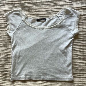 Brandy Melville Cream Lace Trim Short Sleeve Tee